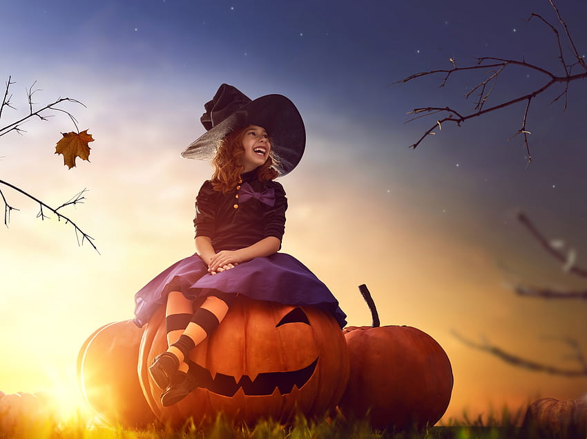 Little witch, halloween, pumpkin, girl, orange, hat, child, copil, little HD wallpaper