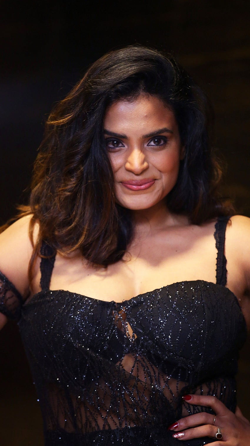Sarayu, telugu actress, model, fat, plus size model HD phone wallpaper