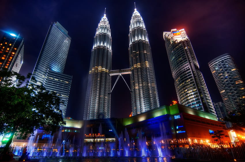 Kuala Lumpur - Petronas Twin Towers - -, KLCC HD wallpaper