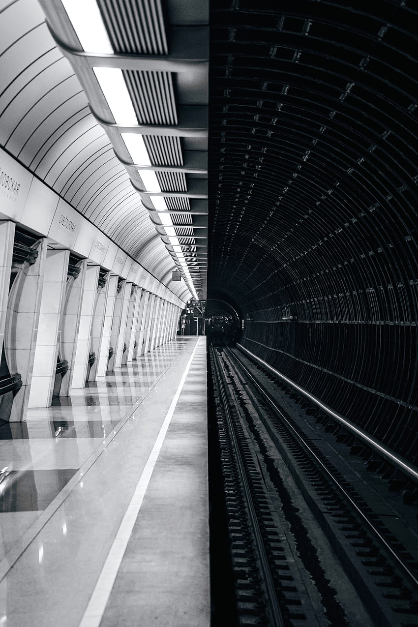 Symmetry Subway, бяло, паралелно, метро, ​​черно, тъмно HD тапет за телефон