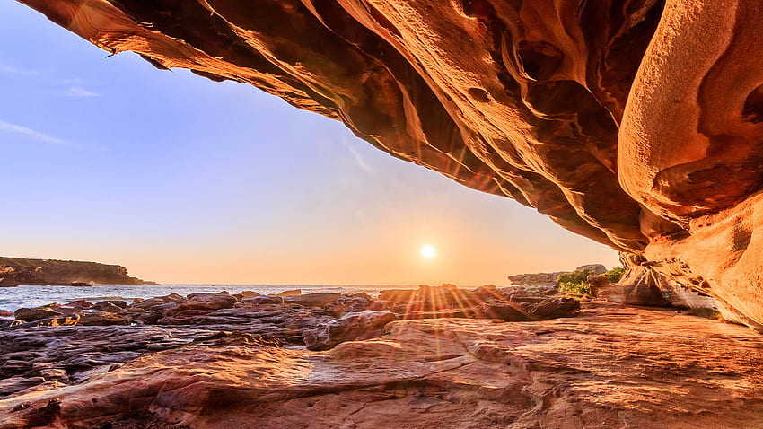 Изгрев на Little Bay Beach, Сидни, Нов Южен Уелс, Австралия. Windows 10 Spotlight HD тапет