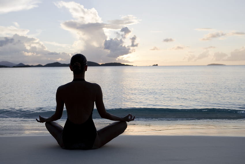 Posición de loto Yoga Silueta Mar Chicas Naturaleza fondo de pantalla