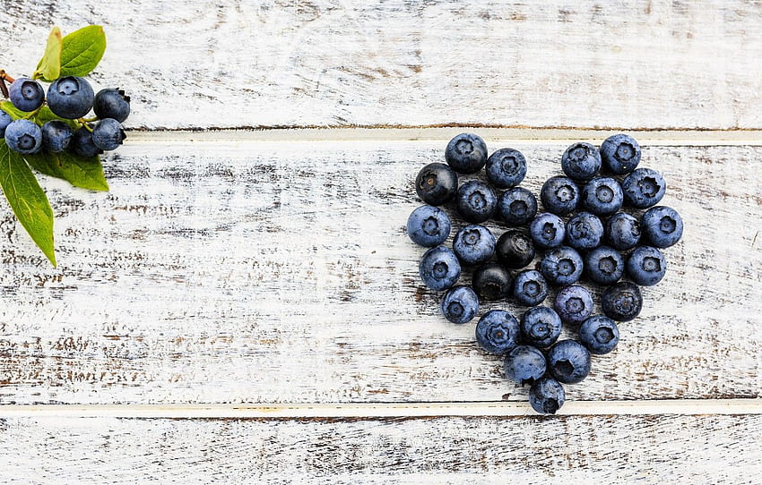 berries, blueberries, love, fresh, heart, wood, Blueberry HD wallpaper