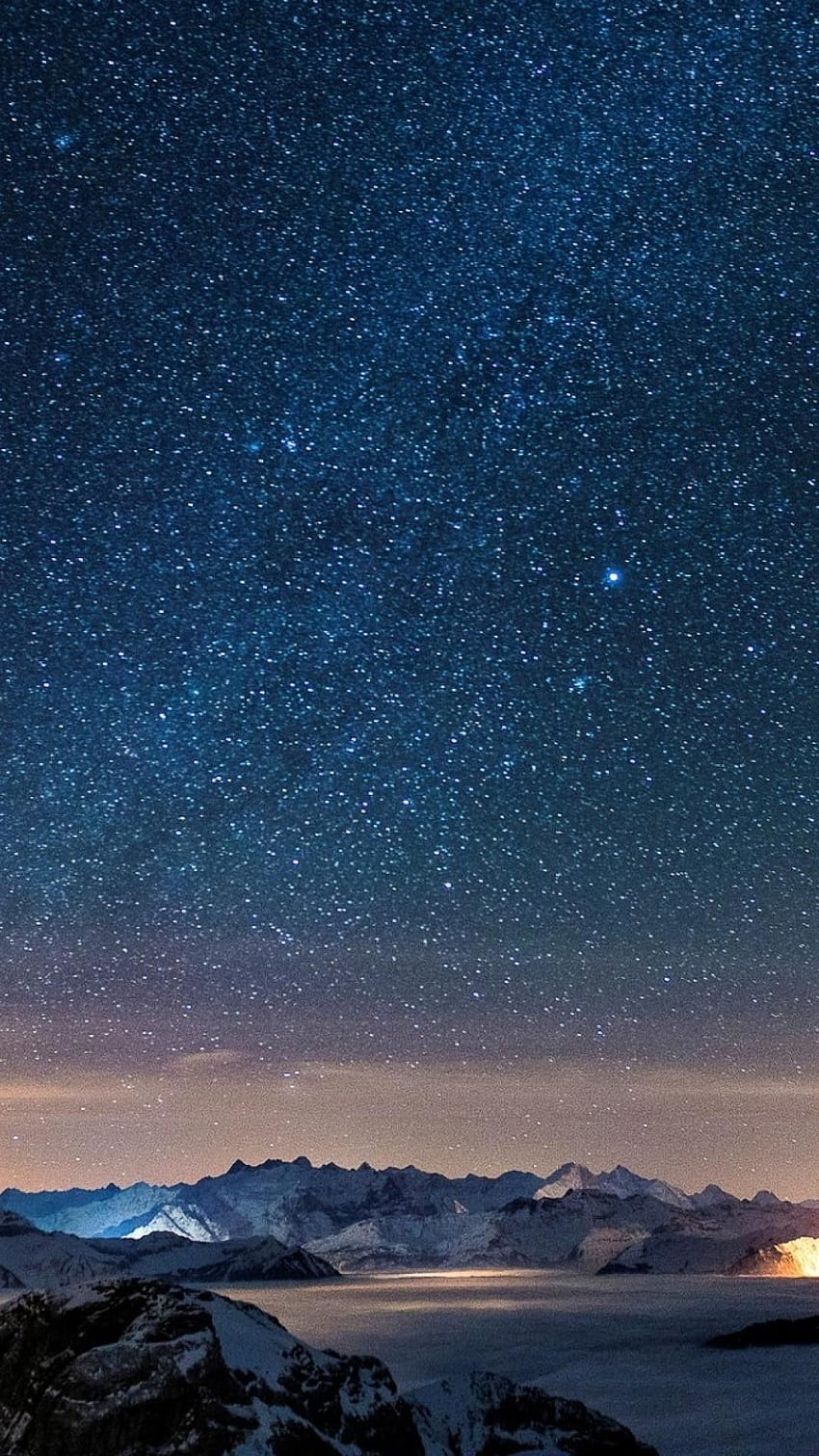 Starry Night Sky ท้องฟ้าเต็มไปด้วยดวงดาวหลากสีสัน วอลล์เปเปอร์โทรศัพท์ HD