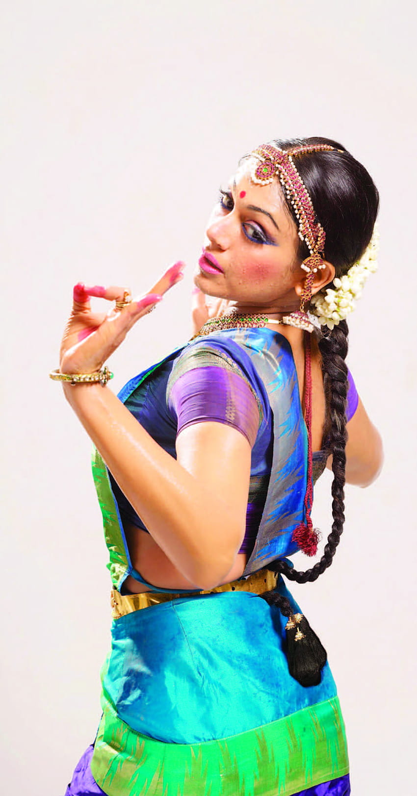 Rendimiento de Bharatanatyam de Shobana Sydney, marzo de 2011. Bailarina clásica india, Danza de la India, Bharatanatyam, Shobhana fondo de pantalla del teléfono