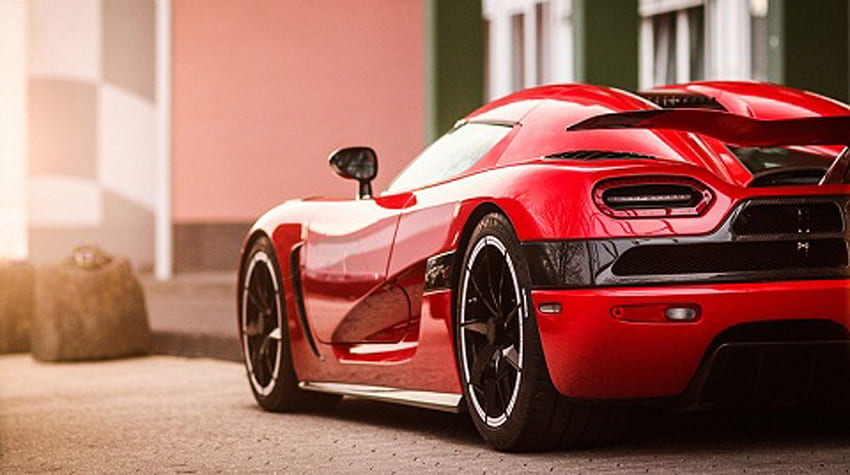koenigsegg agera r black and red . Koenigsegg HD wallpaper