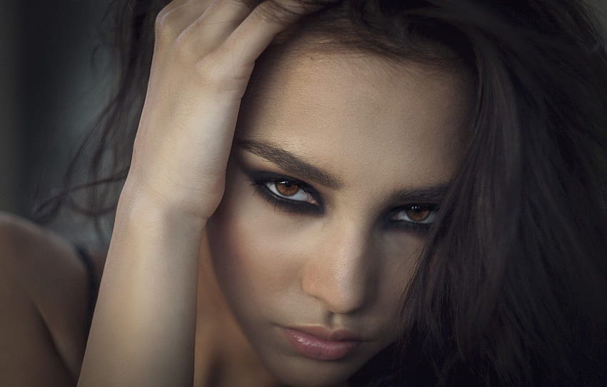 Menina, modelo, olhos castanhos, lábios - olhos sensuais - e plano de fundo papel de parede HD