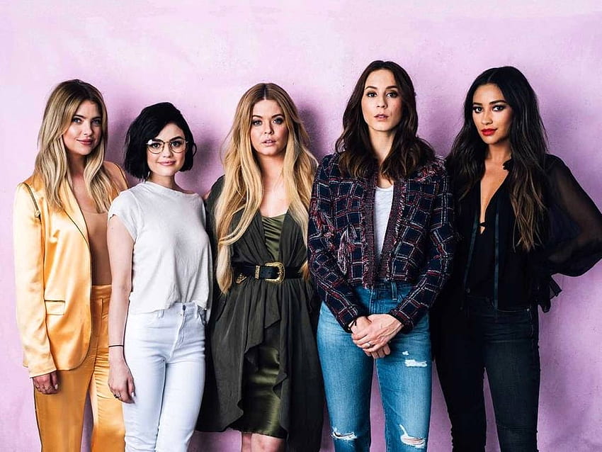 How PLL Perfectionists Connects To Pretty Little Liars