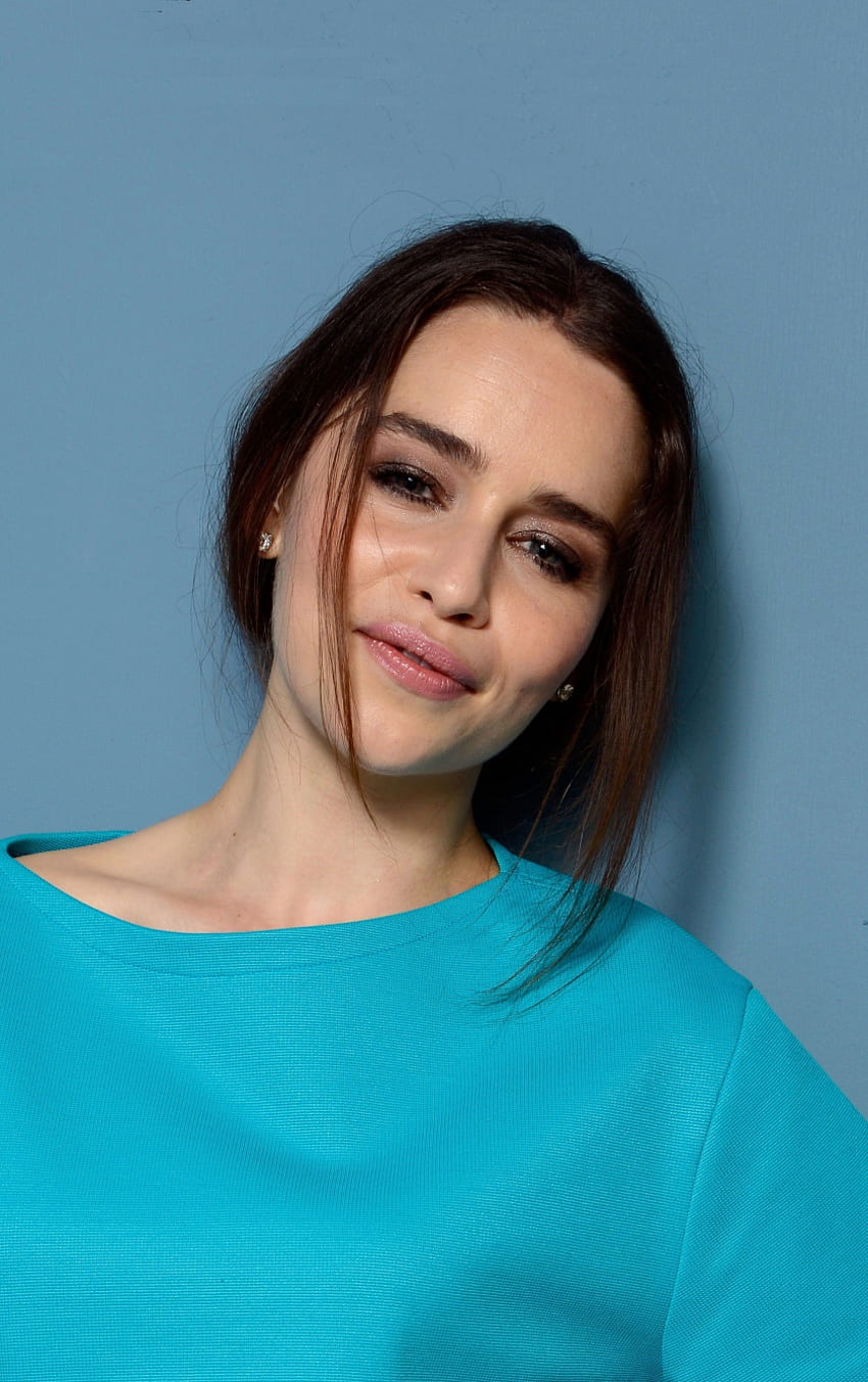 emilia clarke, blue dress, smile, 2018, iphone 5, iphone 5s, iphone 5c, ipod touch, , background, 6817 HD phone wallpaper