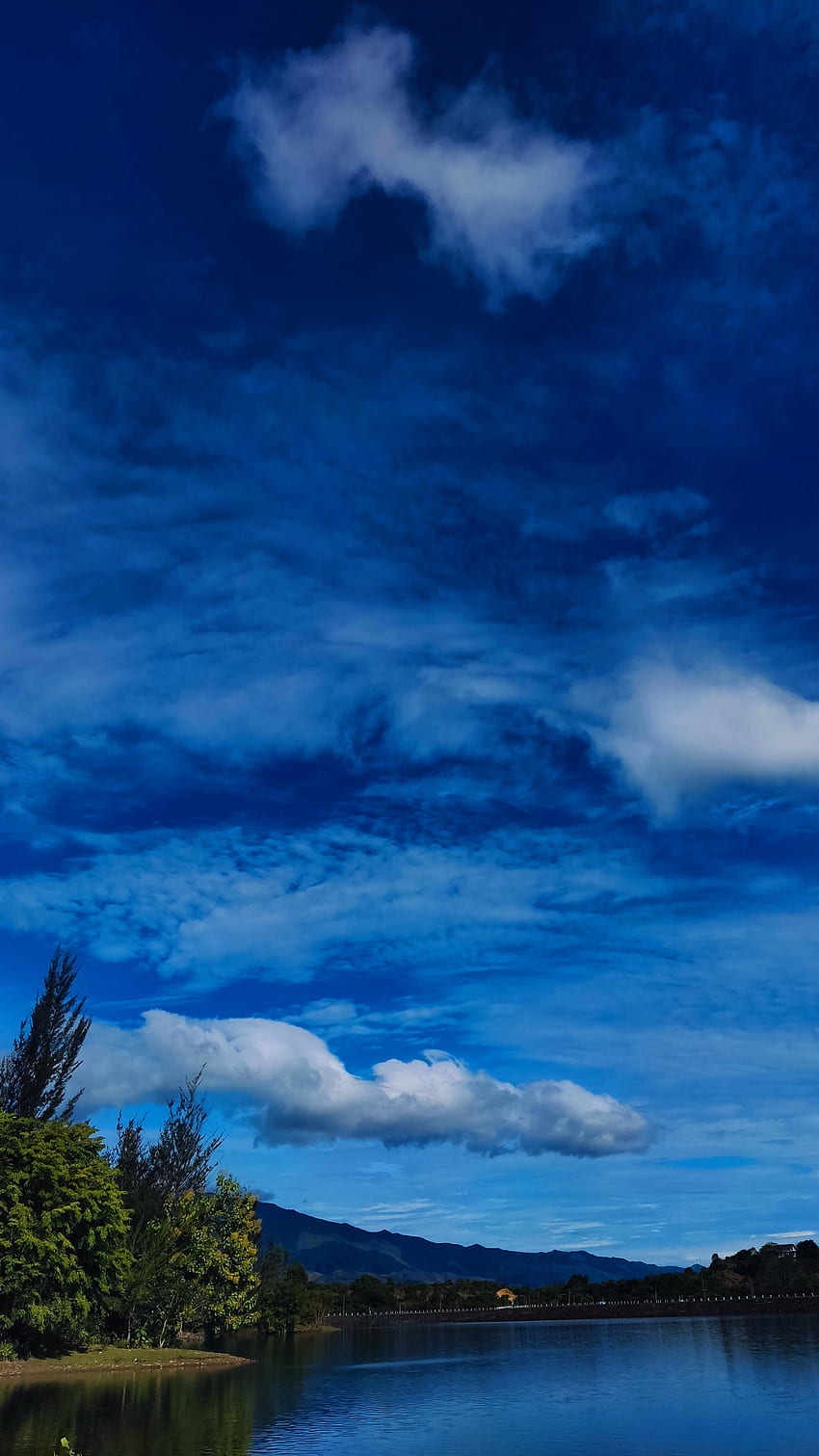 Himmel, Pepohonan, Alam, Danau, Langit, Wasser, Awan, Udara HD-Handy-Hintergrundbild