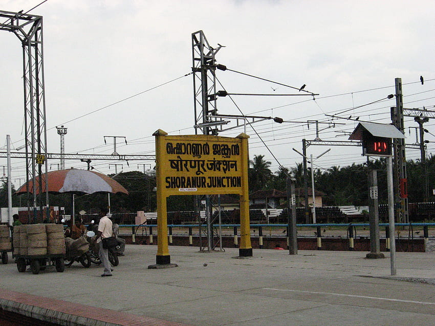 インド鉄道ケララ州の鉄道駅の年間旅客収入の詳細 高画質の壁紙