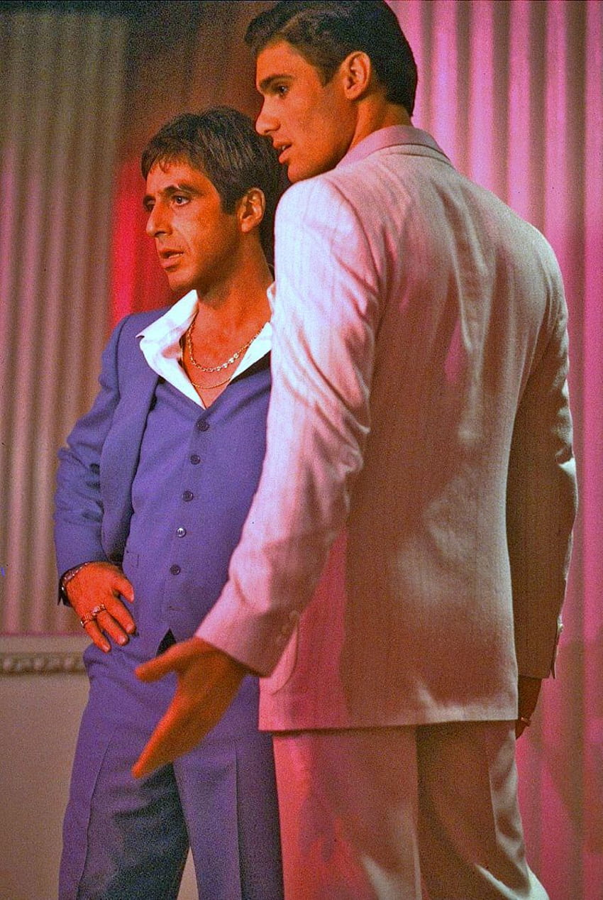 Al Pacino ในบท 'Tony Montana' & Steven Bauer ในบท 'Manny Ribera' โทนี่และแมนนี่ สการ์เฟซ วอลล์เปเปอร์โทรศัพท์ HD