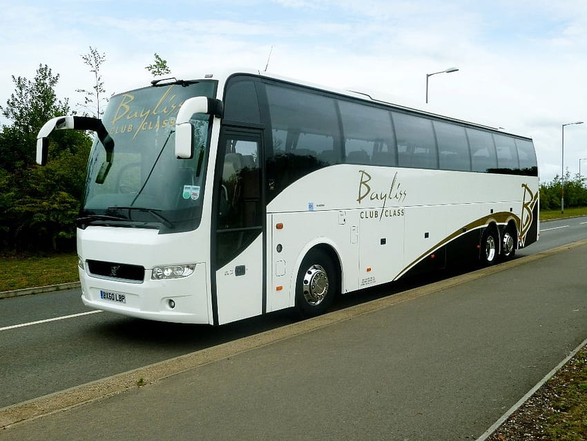 Ônibus Volvo B13R de alta qualidade em serviço com Bayliss Executive Travel, Volvo Bus papel de parede HD