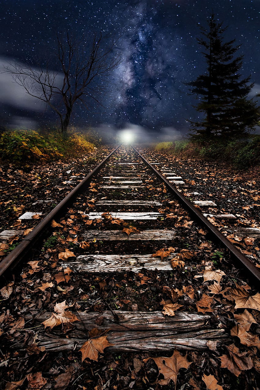 Gece Treni - Bazı terk edilmiş raylardan daha fazlası. Tren rayları, Sanatsal, Dslr arka planı HD telefon duvar kağıdı
