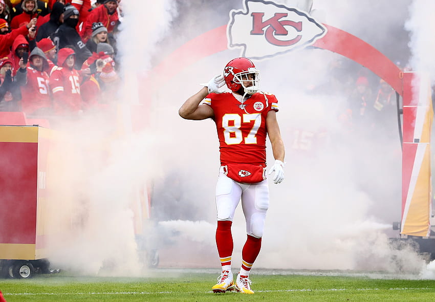 From a care kid to a team leader, Chiefs' Travis Kelce, Cool Travis Kelce HD wallpaper