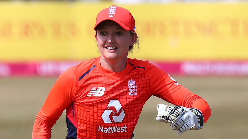 She's the best I've seen her' – Taylor 'raring to go' against India, Sarah Taylor HD wallpaper