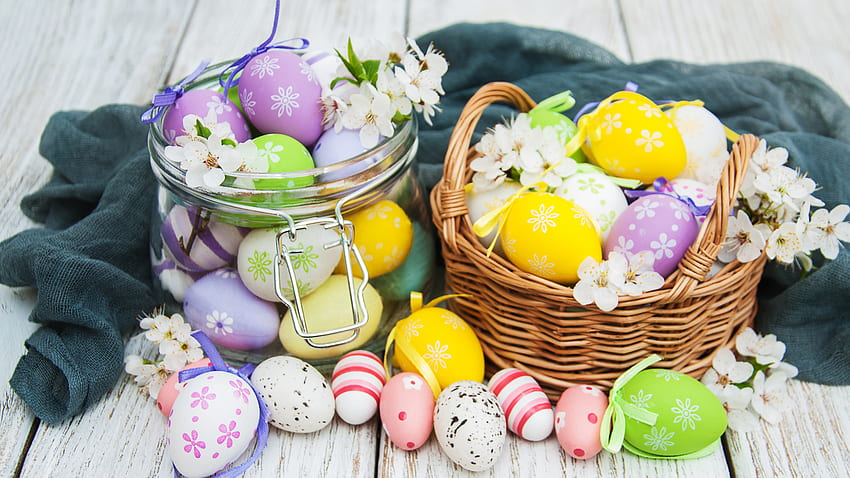 Colorful Painting Art Easter Eggs Bamboo Baskets Happy Easter HD wallpaper