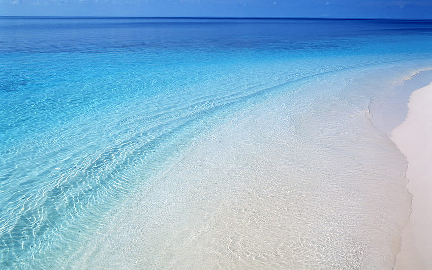 Plaża - Jasnoniebieska Wodna Plaża Tapeta HD