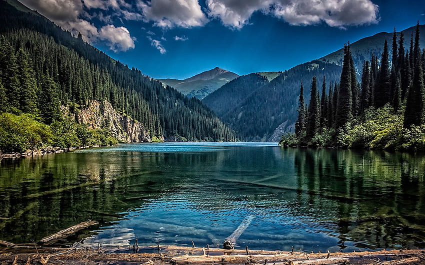 Orta Kolsay Gölü, Tian Shan Dağları, dağ gölü, dağ manzarası, orman, dağlar, Kolsay Gölleri Milli Parkı, Kolsay Gölleri, Almatı, Kazakistan için çözünürlükle . Yüksek kalite HD duvar kağıdı