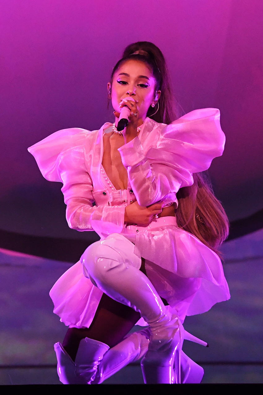 Fans sind überzeugt, dass Ariana Grande mit *NSYNC bei Ariana Grande 2019 auftreten wird HD-Handy-Hintergrundbild