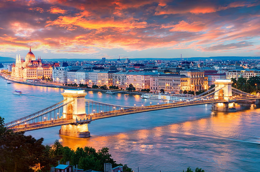 สะพานโซ่ บูดาเปสต์ ฮังการี ยุโรป สะพานดานูบ u [] สำหรับมือถือและแท็บเล็ตของคุณ สำรวจสะพาน , , สะพาน , ยุโรป วอลล์เปเปอร์ HD