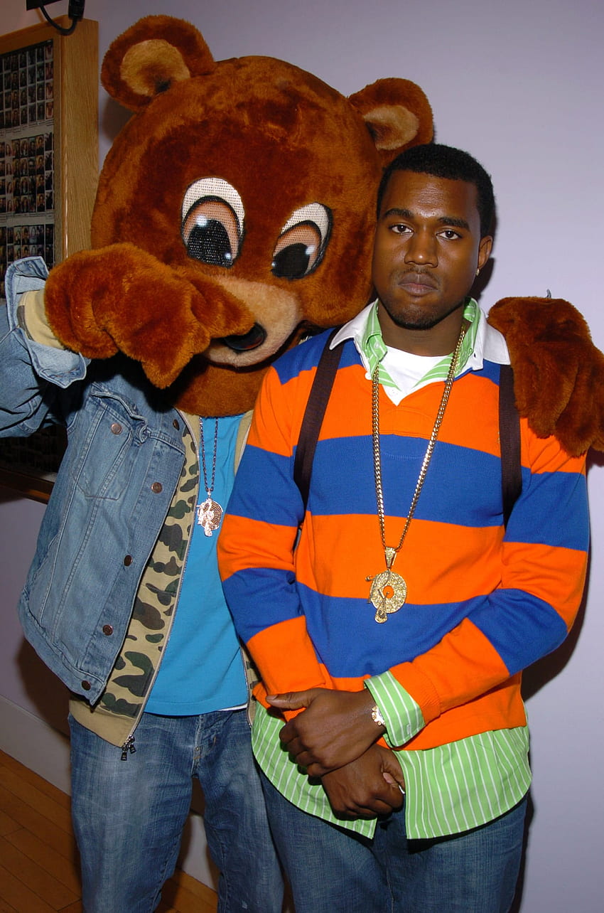 Kanye West의 스타일 진화: '대학 중퇴'에서 'Donda'로, Kanye West 늦게 등록 HD 전화 배경 화면