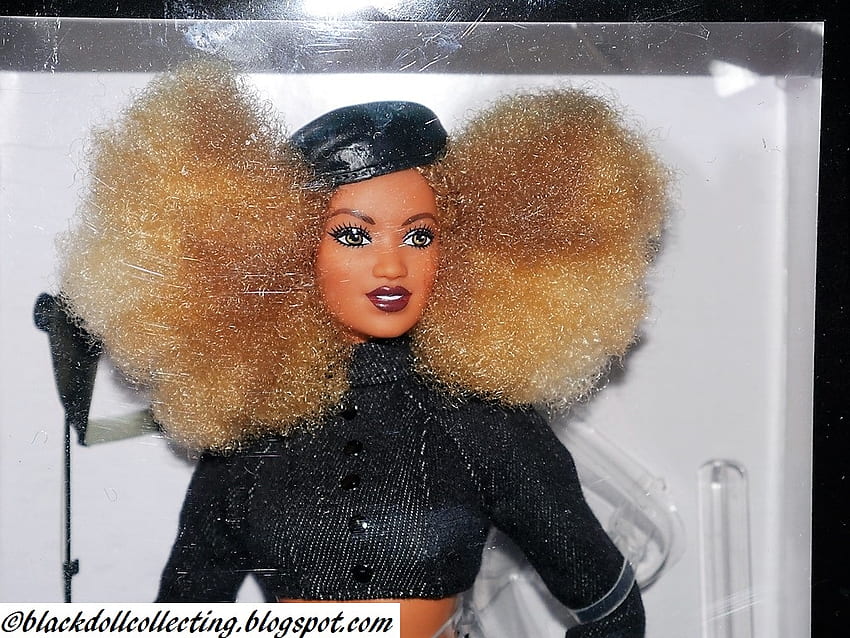 Coleccionismo de muñecas negras: Nuevas Barbies en orden de recibo de compra, Afro Barbie fondo de pantalla