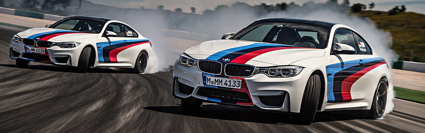 แทร็กการแข่งขัน BMW M4 รถดริฟท์ ยานพาหนะ เบลอ ควัน จอคู่ จอแสดงผลหลายจอ หน้าจอคู่รถยนต์ วอลล์เปเปอร์ HD