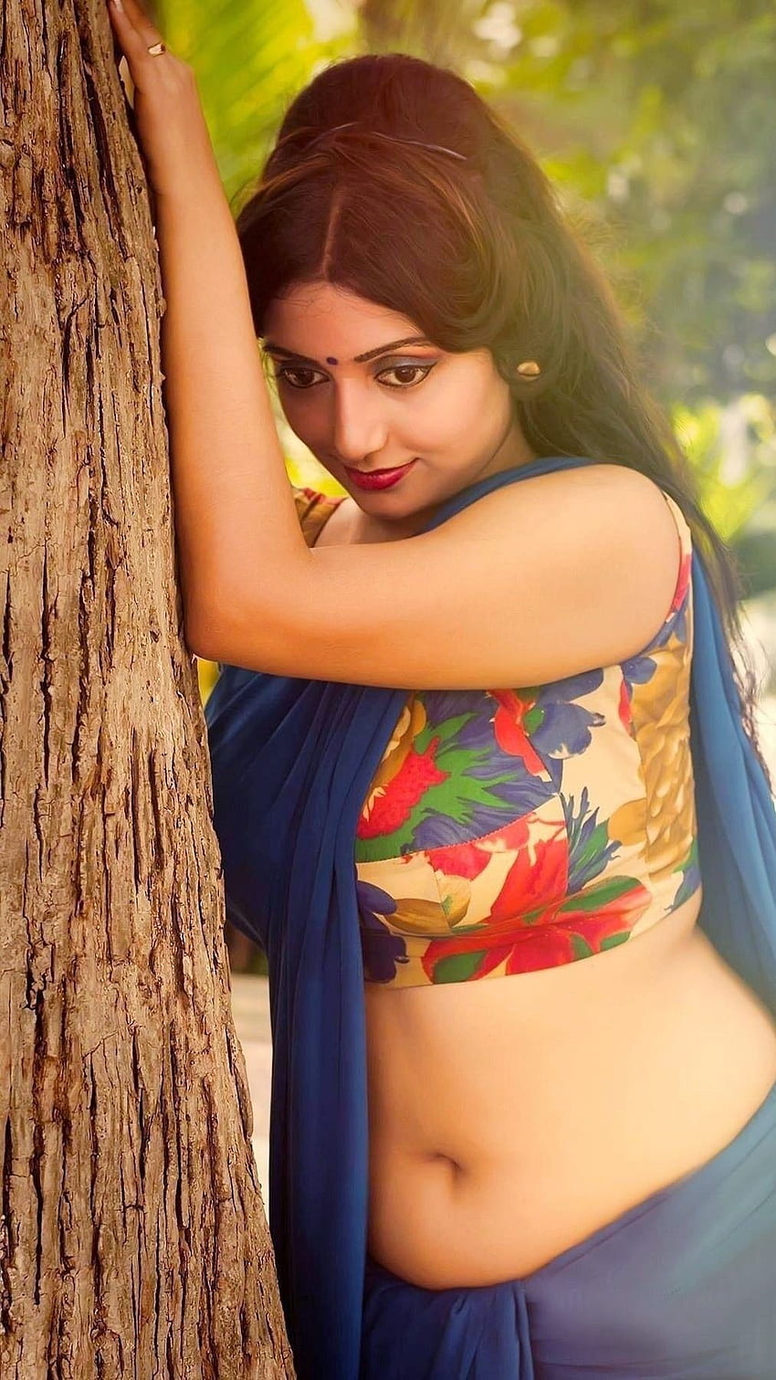 Rupsa saha choudhary, modella bengalese, bellezza saree Sfondo del telefono HD