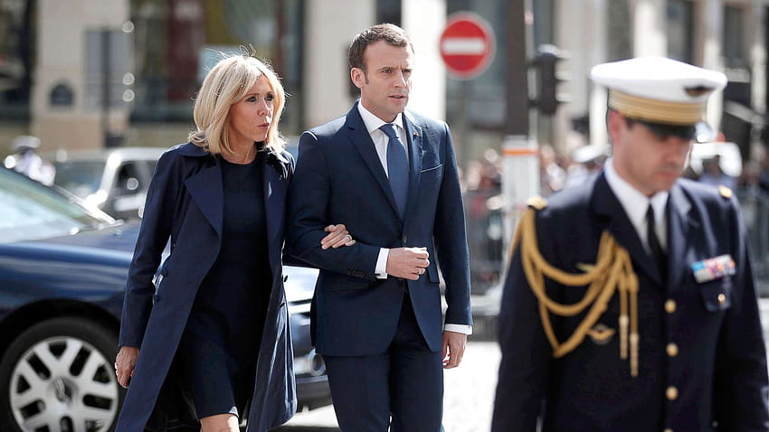 Brigitte Macron: France's first lady is her husband's 'equilibrium' - ABC News, Emmanuel Macron HD wallpaper