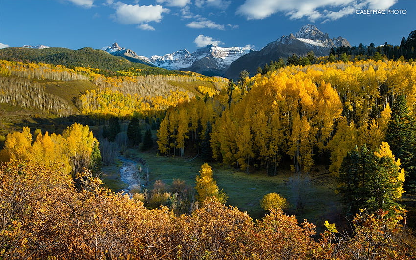 Colorado River, Blau, Fluss, Gelb, Wolken, Bäume, Herbst, Natur, Colorado, Himmel, Berge, Wasser HD-Hintergrundbild
