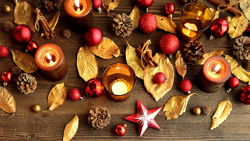 new year, christmas, decoration, decorations, pine cones, leaves, fire, candles, Holidays HD wallpaper