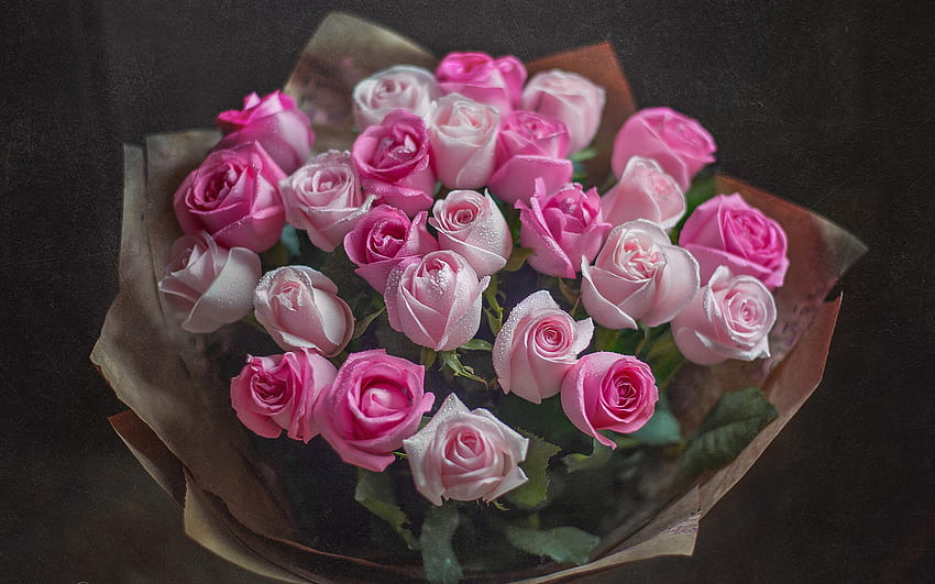ช่อดอกกุหลาบสีชมพู ช่อเพ้นท์ ดอกกุหลาบ ดอกไม้สวยๆ หยดน้ำบนกลีบ ดอกกุหลาบสีชมพู วอลล์เปเปอร์ HD