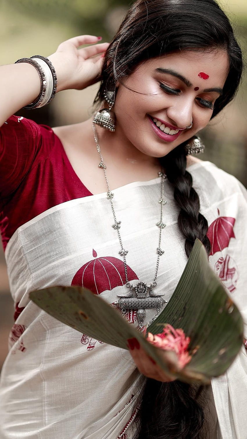 Manave surendran, mallu model, sari sevgilisi HD telefon duvar kağıdı
