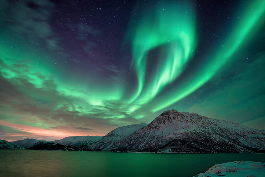 Aurora Borealis over Langvassbuktz, Norway, sky, nature, aurora borealis, norway HD wallpaper