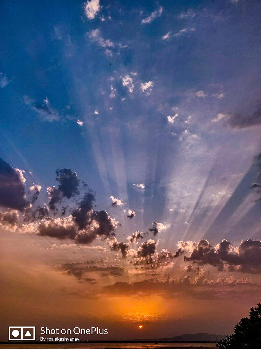 Sunset, cloud, sky, horizon, sunrays, sunrise, nature, asthetic, peace, rays HD phone wallpaper