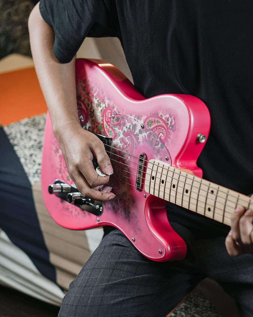 Музика, розово, китара, китарист, китарист, електрическа китара HD тапет за телефон