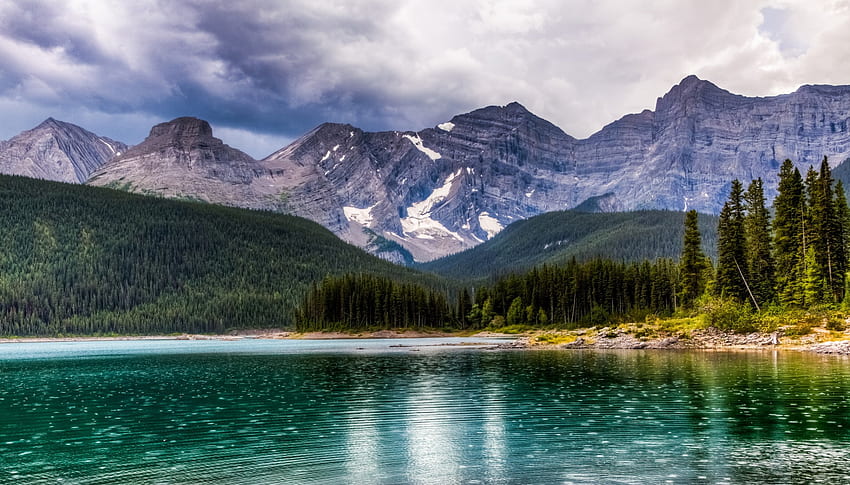 Upper Kananaskis Lake, Canada, clouds, green waters, beautiful, Alberta, shrubs, mountains, forest, lake HD wallpaper
