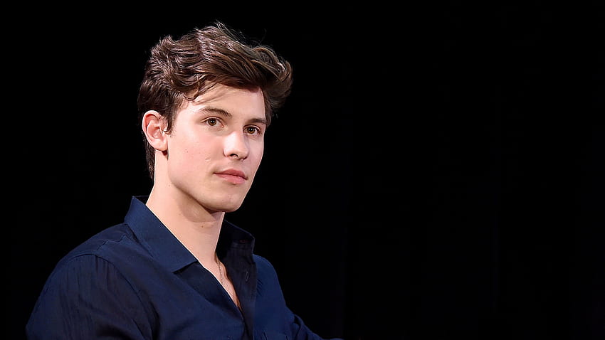 Shawn Mendes Revealed He's Scared of How Social Media Affects Him. Teen Vogue HD wallpaper