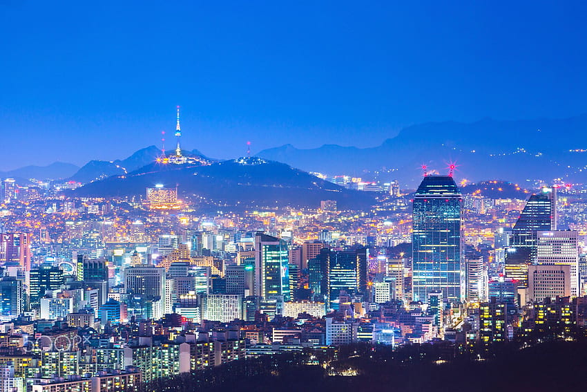 ソウル タワーと超高層ビル - ソウル タワーと超高層ビル、美しい夜の街、ソウル、韓国。 in 2021. 韓国旅行, ソウル, 夜の街の明かり, ソウルコンピューター 高画質の壁紙