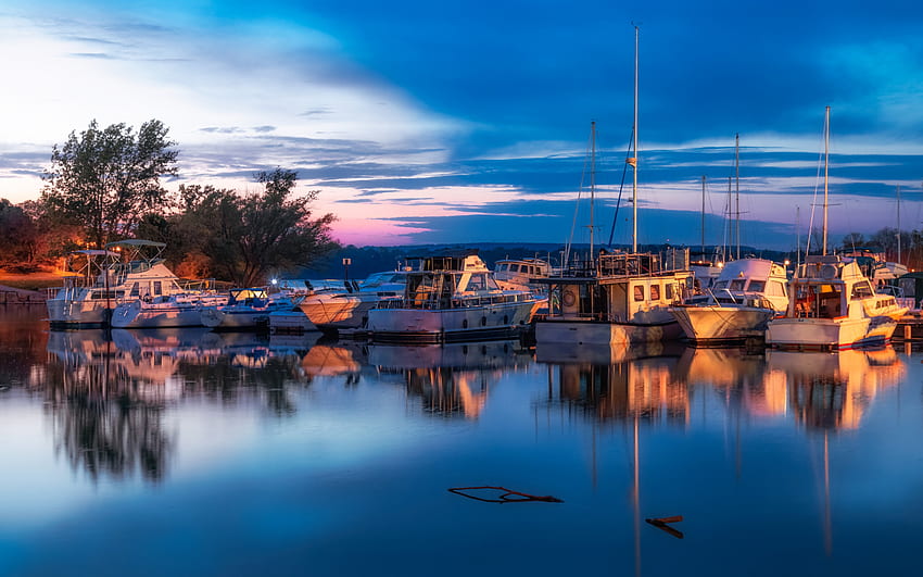 Hamilton Harbor, jezioro Ontario, wieczór, zachód słońca, Hamilton, łodzie, port, Ontario, Kanada Tapeta HD