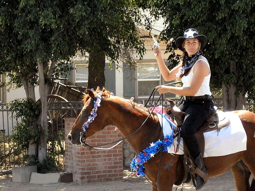Rodeo Kovboy Kızı, stil, eğlence, kovboy kızları, moda, atlar, kızlar, kadınlar, modeller, botlar, western, şapkalar, kadın HD duvar kağıdı