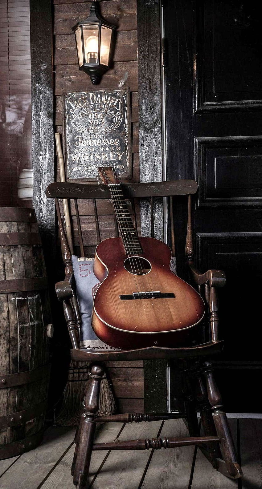 Old Guitar On Chair Android, Guitar Smart HD phone wallpaper