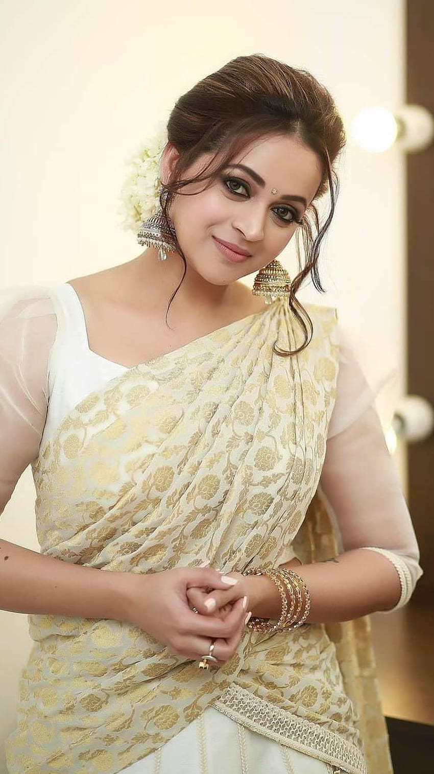 Bhavana, Mallu-Tante, Saree-Liebhaber HD-Handy-Hintergrundbild