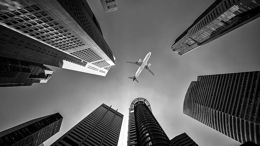 Изглед на сгради и самолет, черно-бели сгради включени HD тапет