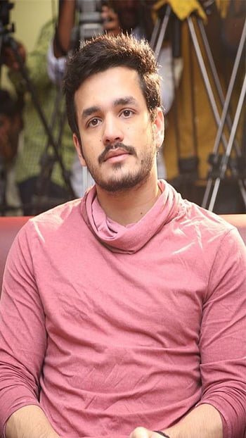 MR. MAJNU, Akhil Akkineni, 2019. © Sarigama Cinemas / Courtesy Everett  Collection Stock Photo - Alamy