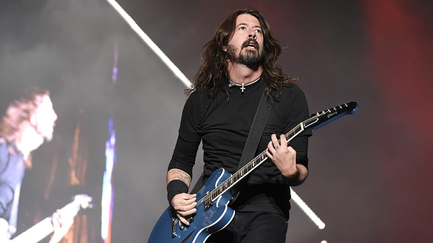 Foo Fighters'dan Dave Grohl'un tutumlu harcama alışkanlıkları HD duvar kağıdı