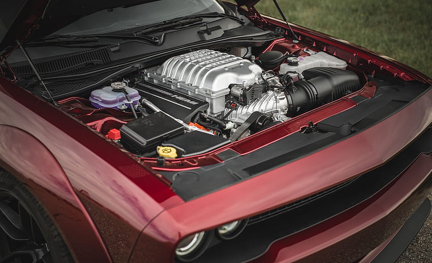 Dodge Challenger SRT Hellcat Widebody (kolor: Octane Red) Silnik (25) Tapeta HD