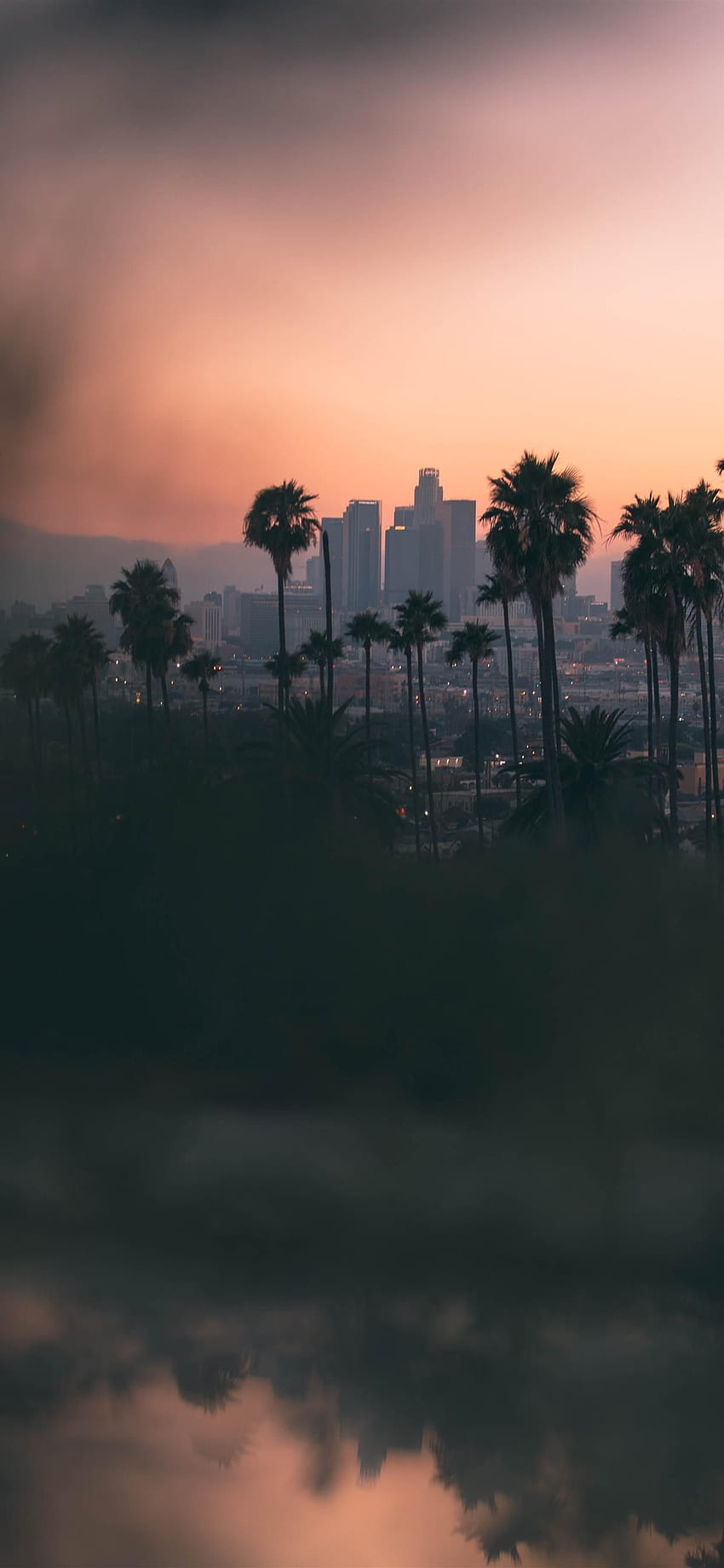 Мъглив залез в Източен Лос Анджелис от Montecito He. iPhone X, изглед на Лос Анджелис HD тапет за телефон