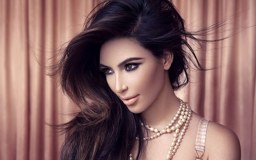 Kim Kardashian launches KKW, her new beauty brand, Beautiful Kim Kardashian HD wallpaper